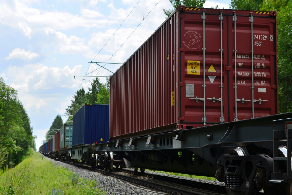 At its core, intermodal freight involves the seamless transfer of cargo between multiple modes of transportation, such as trucks, trains, ships, and even planes.